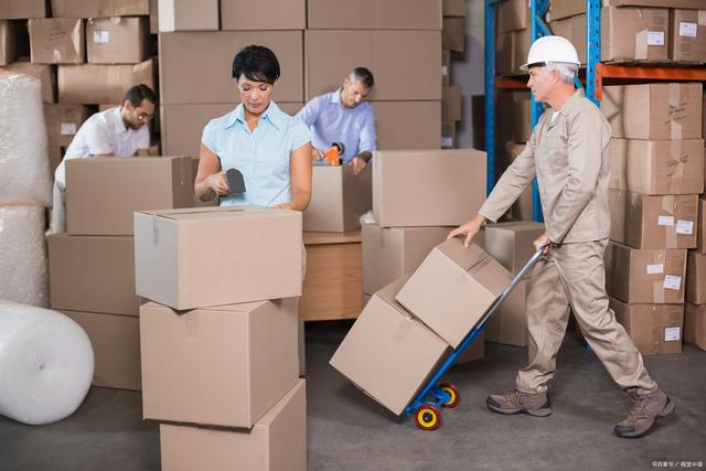 國(guó)際集運(yùn)全流程指南 從包裹寄送到運(yùn)輸設(shè)備租賃